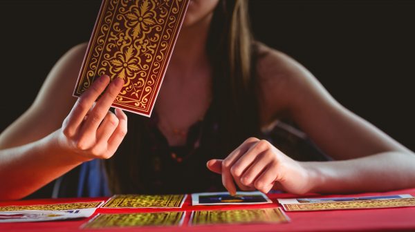 Dicas de tiragem de cartas ciganas: conheça as diferentes técnicas