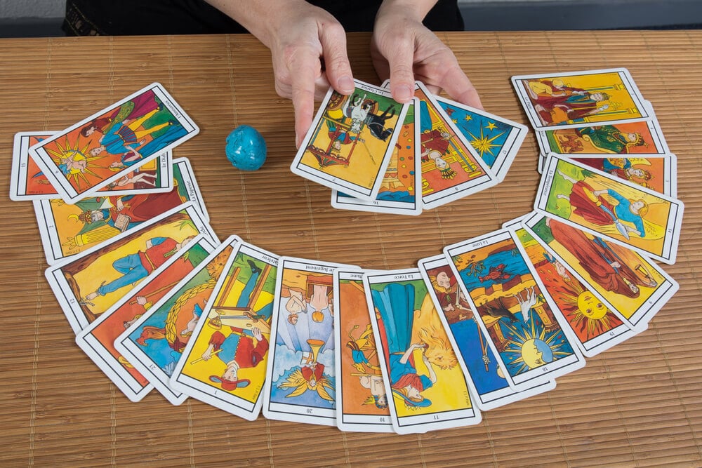 Tarot de Marselha, a arte secular de interpretar as cartas